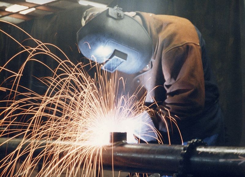Как выбрать школу, академию, лицей газоэлектросварки после 40?