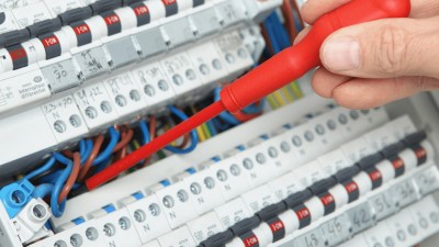 Как и где выбрать школу электромонтажников с трудоустройством