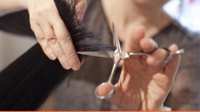 Где закончить (недельные, недолгие) курсы в учебном заведении (комбинате упк) парикмахерского искусства за короткий срок?