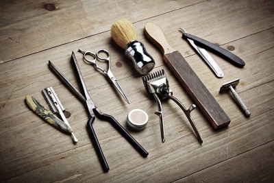 Как и где выбрать учебную студию (салон) парикмахерского искусства с устройством на работу