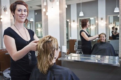 Как выбрать учебный центр, колледж, техникум парикмахерского искусства для начинающих?